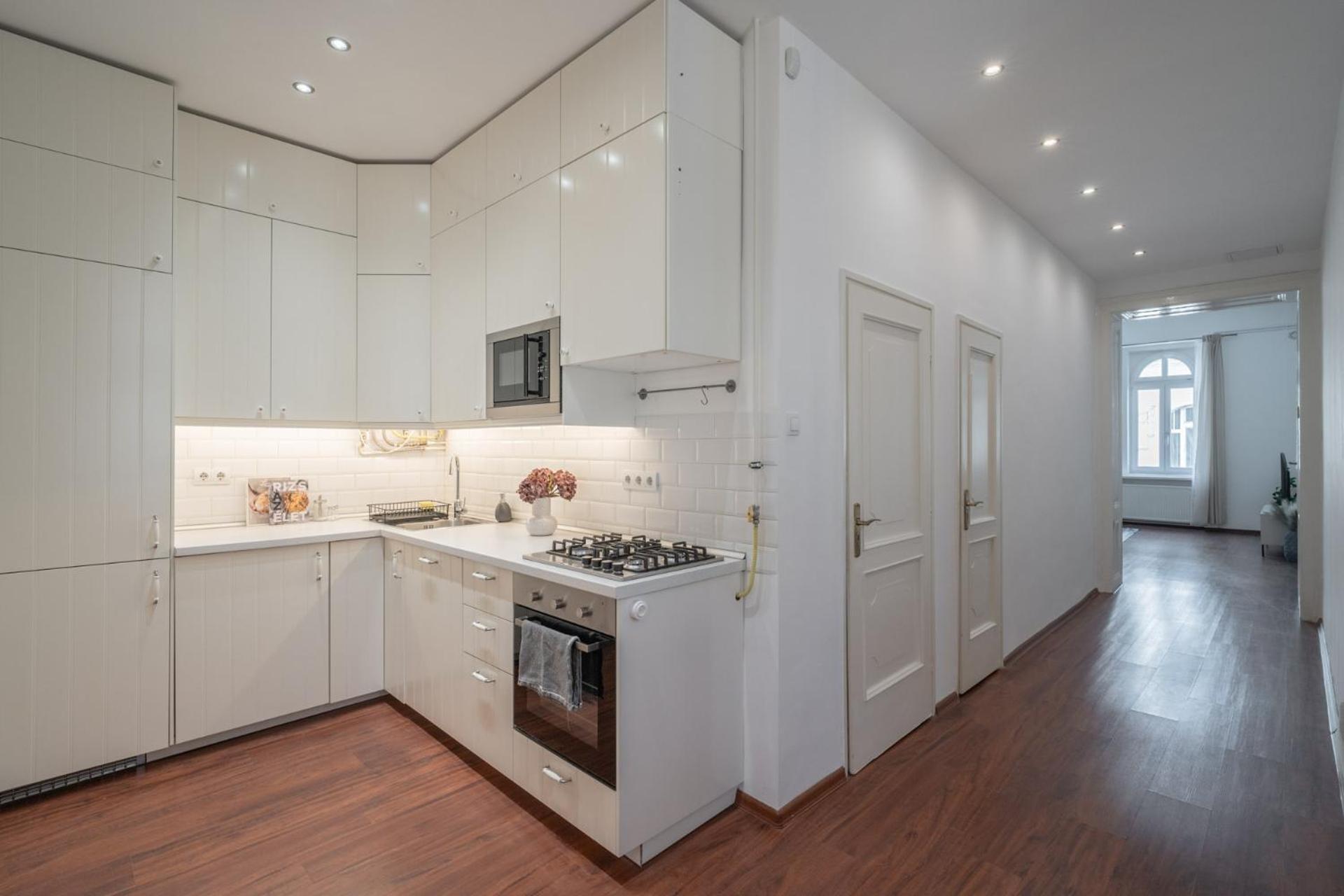 Deluxe And Cozy City Center Suite For 8Ppl Budapest Exterior photo
